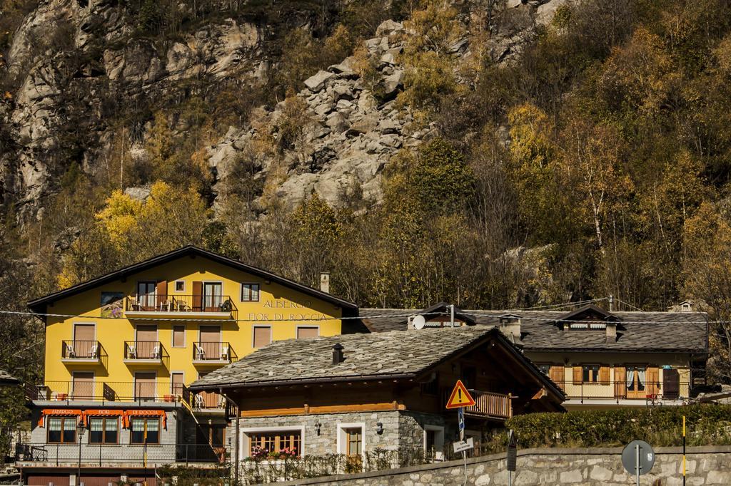 Hotel Fior Di Roccia Gaby Eksteriør billede